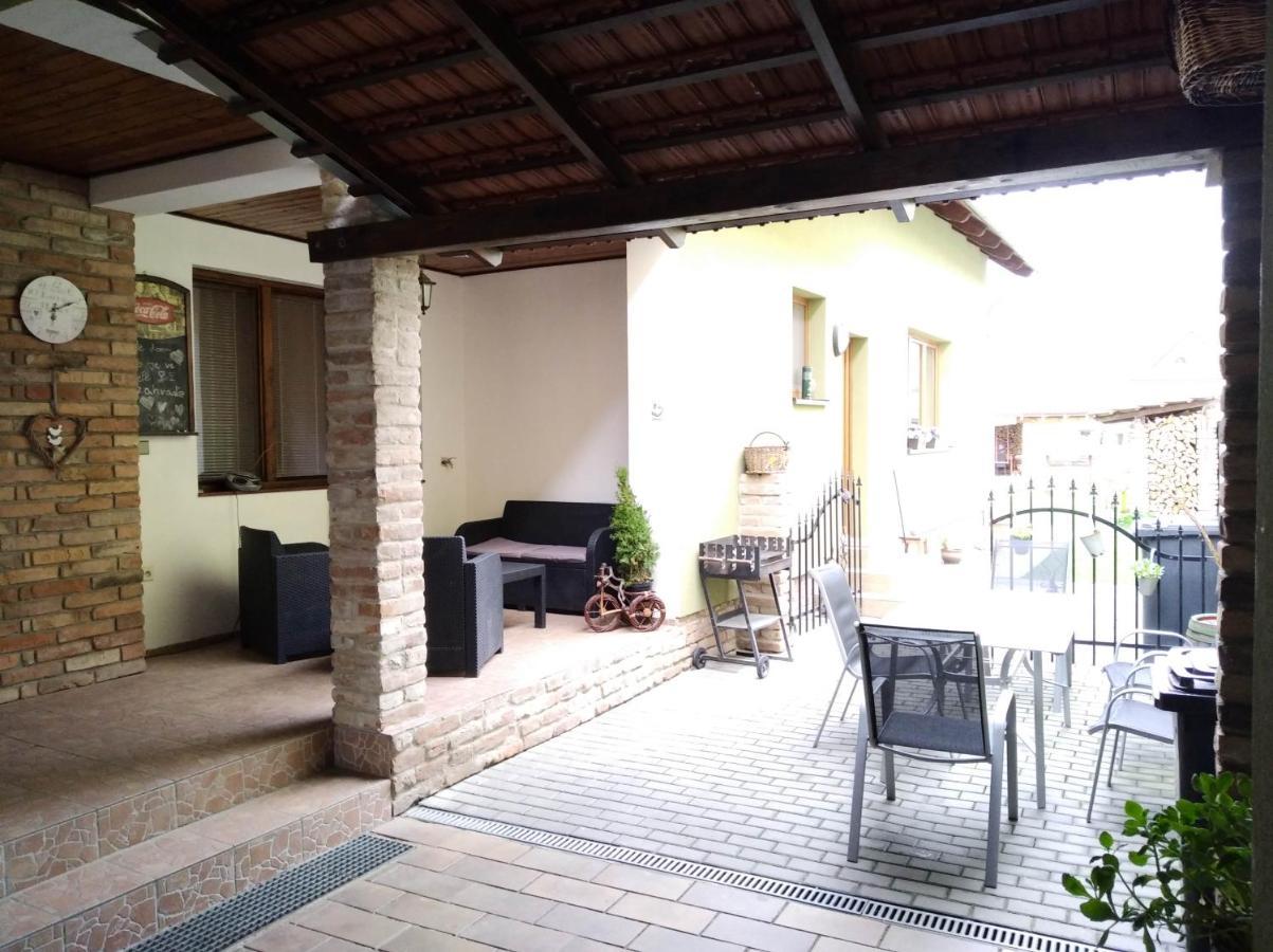 Ubytovani U Malinkovicu Břeclav Exterior foto