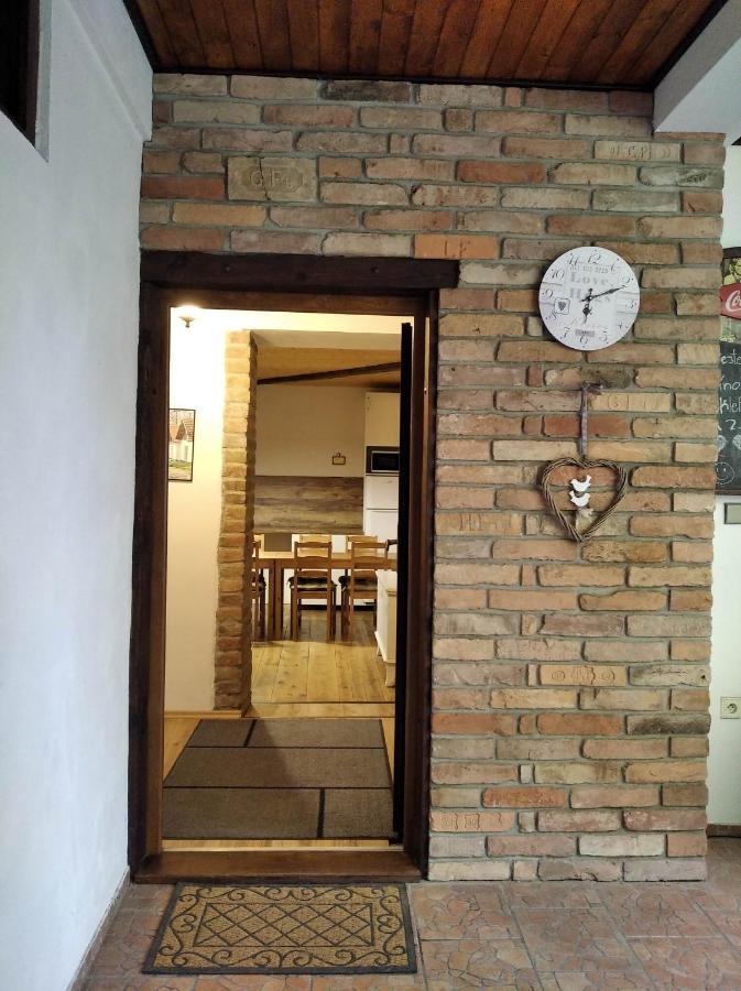 Ubytovani U Malinkovicu Břeclav Exterior foto